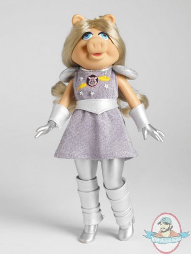 Tonner Muppets 11-Inches First Mate Miss Piggy Doll 