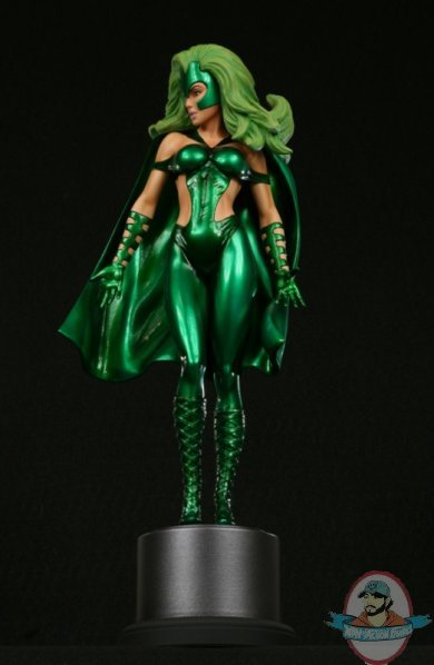 Polaris 13" Statue by Bowen Designs
