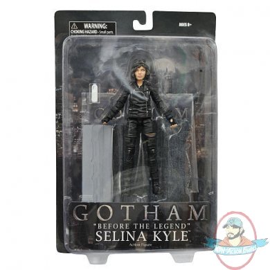 Gotham Selina Kyle 7” Deluxe Action Figure w/ Base Diamond Select Toys DC Comics 
