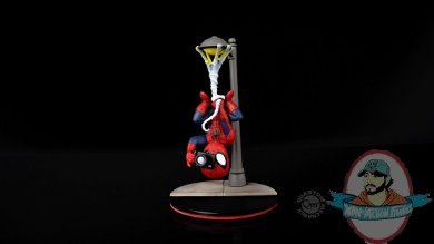 Marvel Spider-Man Spider Cam Q-Fig Diorama Quantum Mechanix
