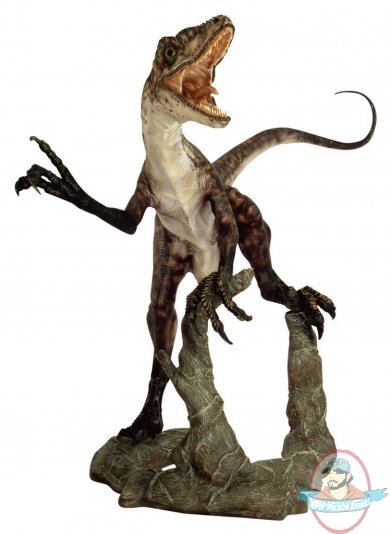 Dinosaurs: DEINONYCHUS 1 (Open Jaw)  Life-size Statue Section 9