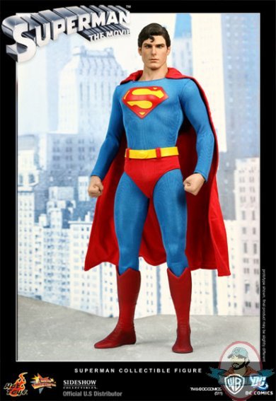 Hot Toys Superman Christopher Reeve 1/6 Scale Action Figure