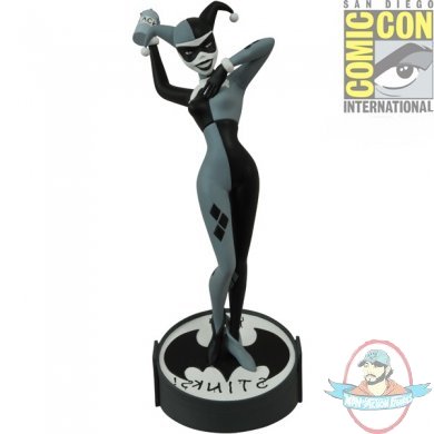 SDCC 2015 Exclusive Harley Quinn Black and White Femme Fatales Statue 
