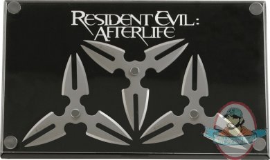 Resident Evil Afterlife: Shuriken Display Hollywood Collectibles Group