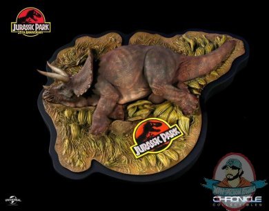 1:35 scale Jurassic Park: Sick Triceratops Diorama 