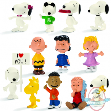 Peanuts Pvc Figurine Case of 36 Counter Top Display