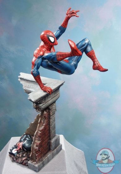 Bowen Designs Spider-Man Modern Statue (Used)