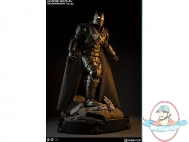 Batman v Superman Premium Format Figure Armored Batman Sideshow