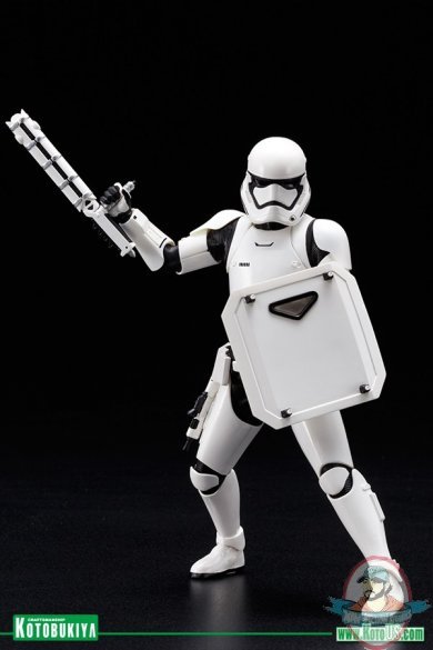 Star Wars 1st Order Stormtrooper FN‐2199 ArtFx+ Kotobukiya