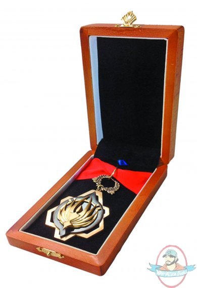 Battlestar Galactica Medal of Distinction 1/1 Prop Replica Anovos 