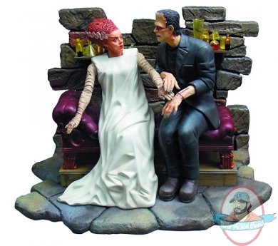 1/8 Scale Bride of Frankenstein Statue Moebius