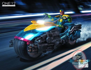 Judge Dredd With Bike Lawmaster by the One:12 PX Exclusive Mezco