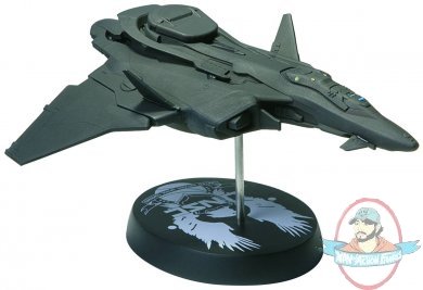 Halo 5 Guardians UNSC Prowler Ship Replica by DARK HORSE COMICS