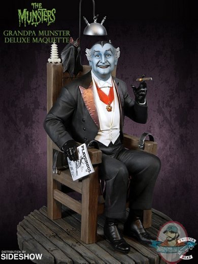 The Munsters Grandpa Munster Deluxe Maquette by Tweeterhead