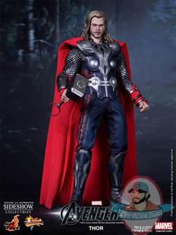 The Avengers Thor Sixth Scale Limited Edition Figure by Hot Toys Used