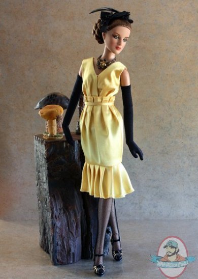 Antoinette Allure 16" Dressed Doll by Tonner Doll 