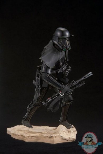 1/7 Scale Star Wars Death Trooper ArtFX Statue Kotobukiya