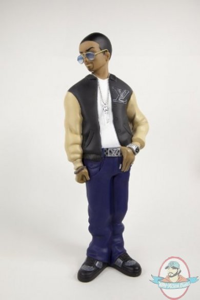 Hip-Hop Cartoon Character GC Boss Ish Figure package shows shelfwear