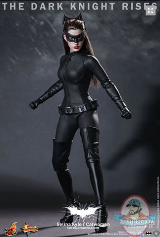 Batman The Dark Knight Rises Catwoman Selina Kyle 1/6 Hot Toys Used