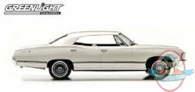 1:18 Artisan Collection 1967 Chevrolet Impala Sport Sedan