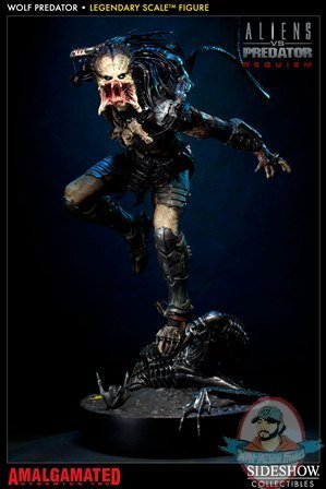 Aliens Vs. Predator Wolf Predator Legendary Scale Figure