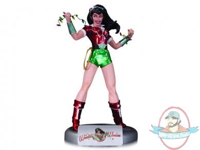 DC Comics Bombshells Wonder Woman Statue Holiday Edition