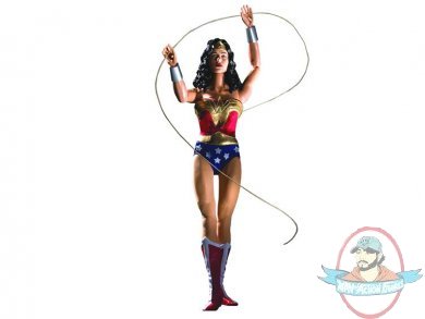 1/6 Scale Wonder Woman Deluxe Collector Figure by DC Direct 
