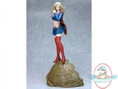 DC Comics Fantasy Figure Gallery 1/6 Scale Supergirl by Luis Royo