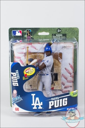 MLB Series 32 Yasiel Puig Collector Level Chase McFarlane