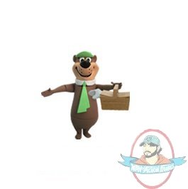 Hanna-Barbera Yogi Bear w/ Picinic Basket 3" Figure by Jazwares