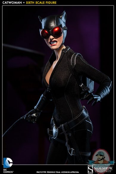 100164-catwoman-006.jpg