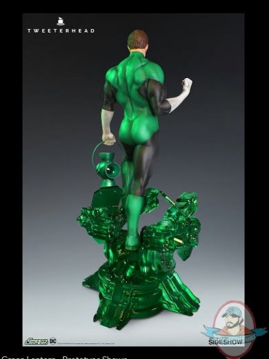 2019_02_28_12_50_27_dc_comics_green_lantern_maquette_by_tweeterhead_sideshow_internet_explorer.jpg