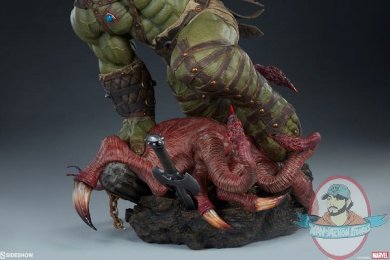 2019_04_25_22_19_12_https_www.sideshow.com_storage_product_images_300674_gladiator_hulk_marvel_gal.jpg