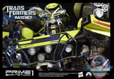 2019_05_29_11_59_11_transformers_ratchet_polystone_statue_by_prime_1_studio_sideshow_collectibles_.jpg