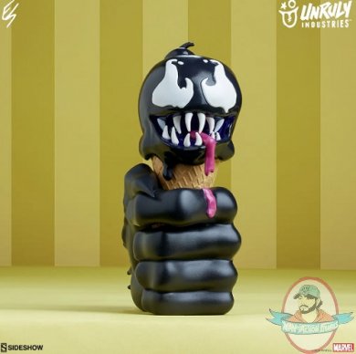 2019_06_18_16_35_17_https_www.sideshow.com_storage_product_images_700056_venom_one_scoops_marvel_g.jpg