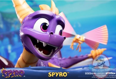 2019_08_15_15_10_14_https_www.sideshow.com_storage_product_images_905115_spyro_spyro_gallery_5d4c9.jpg