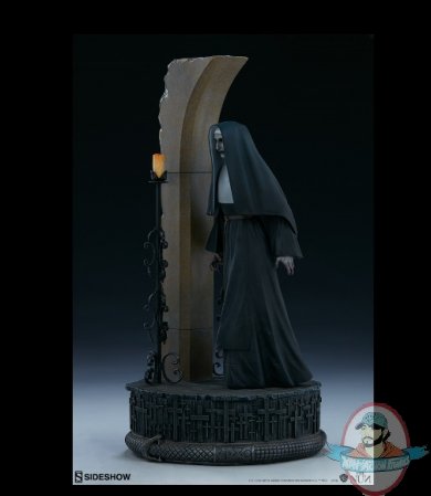 2019_10_04_18_17_01_the_nun_statue_by_sideshow_collectibles_sideshow_collectibles_internet_explo.jpg