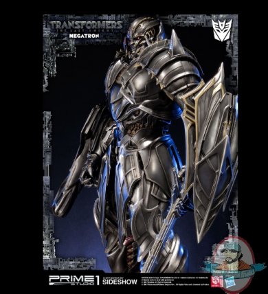 2019_10_29_17_47_32_transformers_megatron_statue_by_prime_1_studio_sideshow_collectibles_interne.jpg