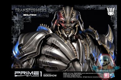 2019_10_29_17_48_12_transformers_megatron_statue_by_prime_1_studio_sideshow_collectibles_interne.jpg
