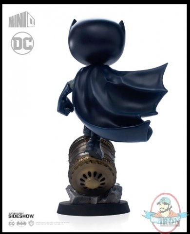 2019_12_13_15_16_00_dc_comics_batman_deluxe_mini_co_figure_by_iron_studios_sideshow_collectibles_.jpg