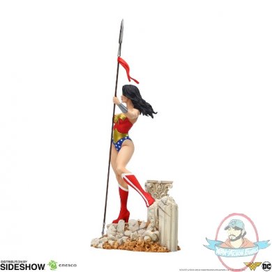 2019_12_23_06_15_15_wonder_woman_sixth_scale_statue_by_enesco_and_grand_jester_studios_sideshow_co.jpg