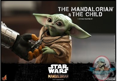 2020_03_20_14_55_48_https_www.sideshow.com_storage_product_images_906135_the_mandalorian_and_the_c.jpg