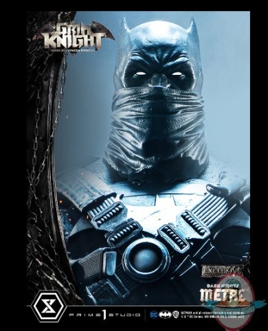 2021_02_09_12_17_48_dc_comics_the_grim_knight_statue_by_prime_1_studio_sideshow_collectibles_int.jpg