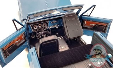 2021_03_09_10_43_05_acme_diecast_car_collectibles_internet_explorer.jpg