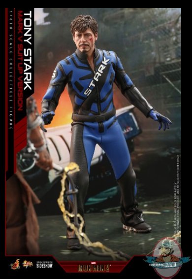 2021_06_28_08_01_04_tony_stark_mark_v_suit_up_version_sixth_scale_collectible_figure_by_hot_toys_.jpg
