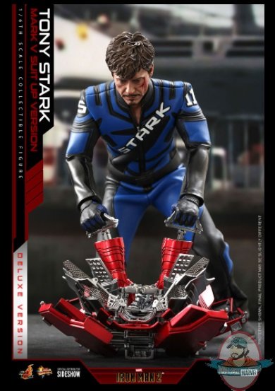 2021_06_28_08_07_10_tony_stark_mark_v_suit_up_version_sixth_scale_collectible_figure_by_hot_toys_.jpg