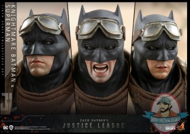 2021_06_29_17_51_28_knightmare_batman_and_superman_sixth_scale_collectible_set_by_hot_toys_sidesho.jpg
