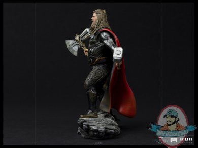 2021_07_13_10_02_02_thor_ultimate_1_10_bds_art_scale_statue_by_iron_studios_sideshow_collectibles.jpg