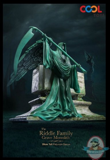 2021_07_16_08_58_37_the_riddle_family_gravestone_statue_by_star_ace_toys_sideshow_collectibles.jpg