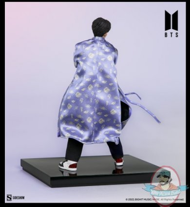 2021_07_28_10_35_12_j_hope_bts_idol_collection_deluxe_statue_sideshow_collectibles.jpg